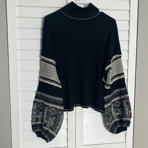 Black Balloon-Sleeve Knit Top with Sweater Cuffs